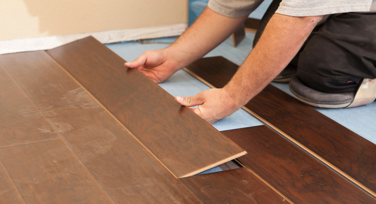 How To Choose Your Hardwood Floor Installer, How To Put Down Hardwood Floor